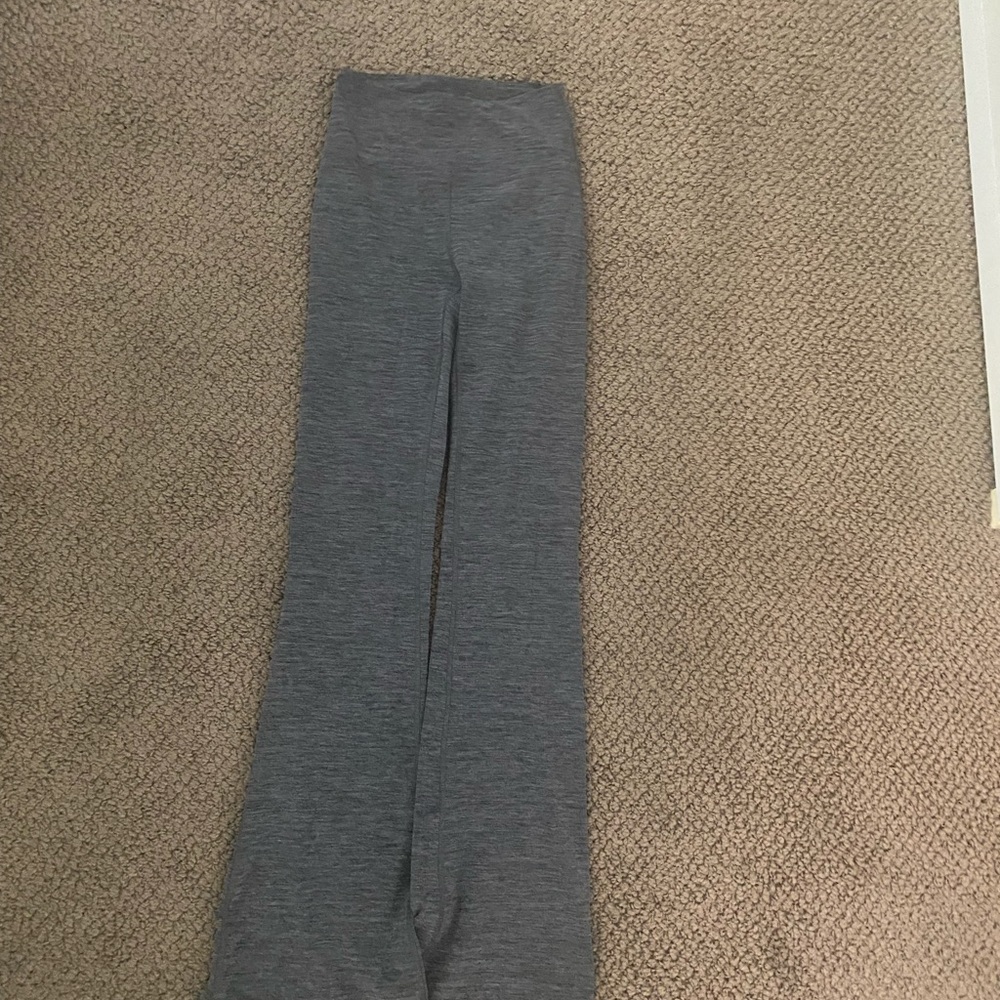 These lulu align boot cuts are so cute! Just long!